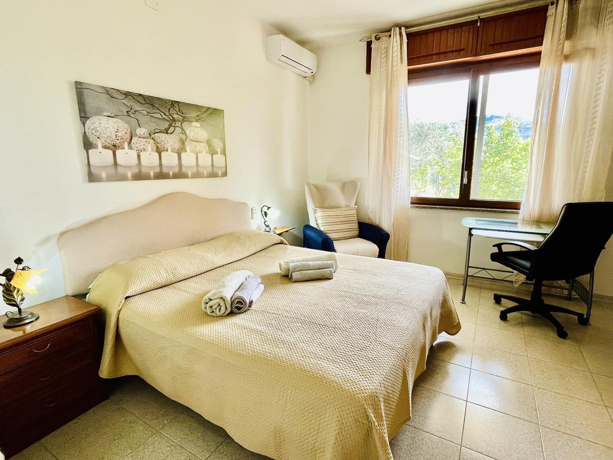 Casa Vacanze San Giovanni San Giovanni Suèrgiu Exterior foto